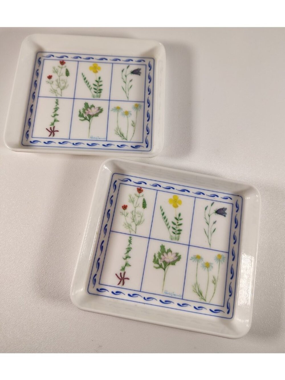 Melamine Trays 4.5" x 5.5" Wildflower Botanical Plants Italy Paul Giannini set 2